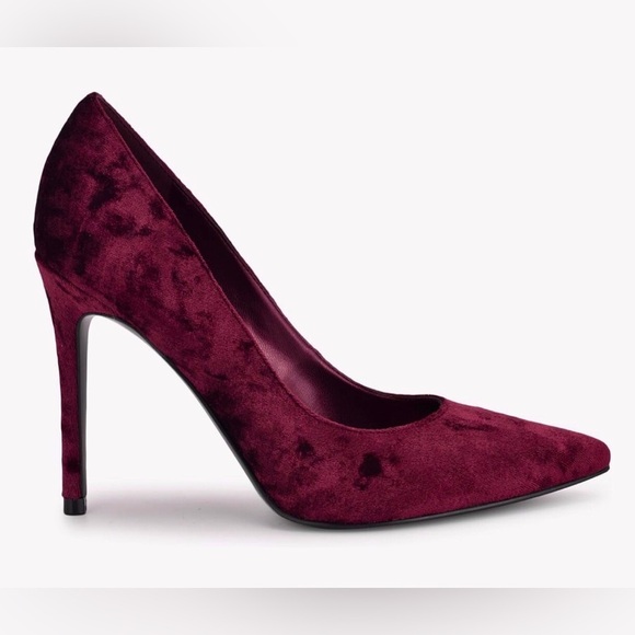 Nine West Fresh Burgundy Velvet 600 Pointed Toe Stiletto Pumps heels size 12 new - Picture 1 of 7